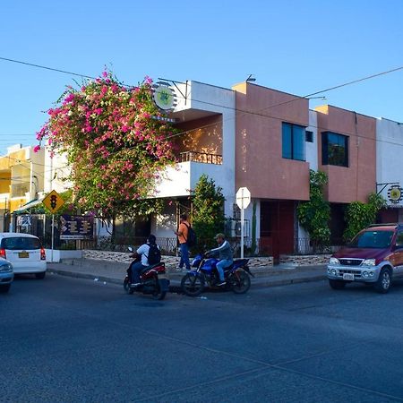 Yosu Hostal ริออชชา ภายนอก รูปภาพ