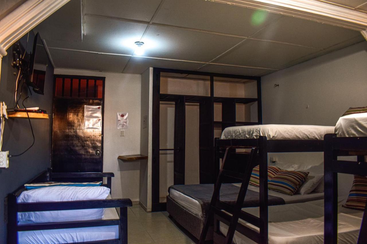 Yosu Hostal ริออชชา ภายนอก รูปภาพ